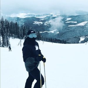 Meet your Posher, Gilbert